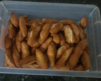 Biscoito de trigo frito