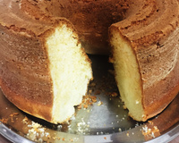 Bolo simples de liquidificador