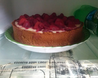 Torta de morango com iogurte