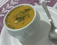 Creme de legumes com calabresa