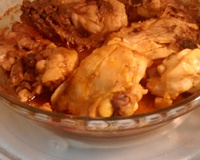 Coxas e sobrecoxas assadas no micro-ondas