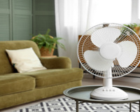 O ventilador mais vendido da Amazon entrou em promoção para refrescar seu verão