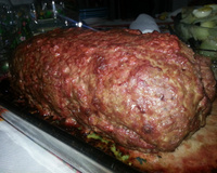 Rocambole de queijo e presunto com calabresa