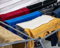 As roupas secam mais rápido em casa: tudo o que você precisa fazer é usar este item do dia a dia