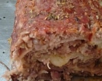 Carne moída recheada, assada no forno