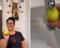 Tem uma bola de tênis esquecida em casa? O truque de limpeza com água que pode salvar paredes e móveis