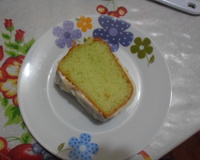 Bolo com gelatina de limão