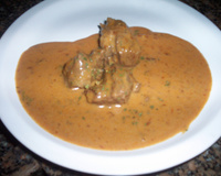 Acém na cerveja preta