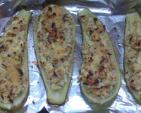Abobrinha recheada com ricota