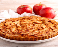 Sem açúcar, nem farinha: essa torta de maçã é a receita perfeita para uma sobremesa saudável e sem glúten