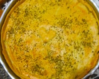 Torta de Frango com Requeijão