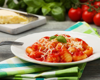 Nhoque de batata-doce ao molho sugo: confira a receita