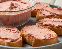 Receita de patê simples, gostoso e perfeito para fazer sanduíches