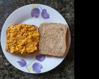 Sanduíche natural de frango bem temperado