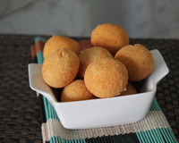 Bolinha de queijo