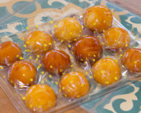Nem morango do amor, nem brigadeiro: bala baiana com leite condensado e coco é o melhor docinho das festas na minha família