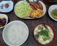 Nem dieta restritiva, nem alimentos exóticos: o que uma vovó japonesa de 100 anos come todos os dias para manter a vitalidade