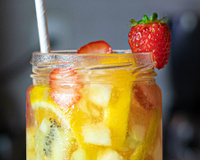 Clericot é a bebida do verão: aprendi como fazer uma jarra com frutas lindas com a chef Paola Carosella