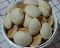 Biscoito de amido de milho amanteigado