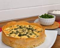 Quiche com massa de pastel