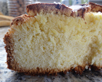 Bolo super fácil e poucos ingredientes