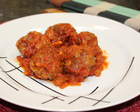 Almôndegas de proteína de soja ao molho