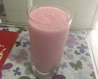 Suco de morango com leite