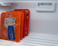 Morria e não sabia que é para isso que serve as ranhuras na parte interna do congelador