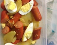 Salada quente de salsicha com batata