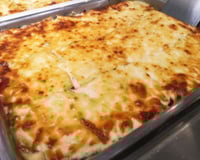 Lasanha com frango ao molho branco