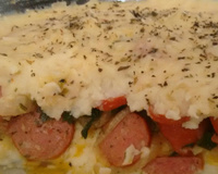 Escondidinho de salsicha