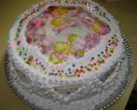 Bolo de aniversário com papel de arroz