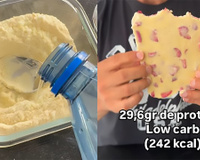 Barra de proteína gelada é o meu novo vício: é só misturar 3 ingredientes com um tiquinho de água e levar ao freezer