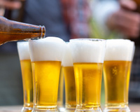 O consumo de bebidas alcoólicas em 2026 será diferente do que o brasileiro está acostumado por causa dessa tendência de comportamento