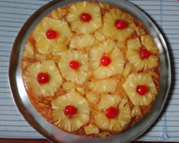 Bolo de abacaxi caramelizado