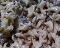 Macarrão com carne moída