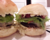 Hambúrguer com toque de alho