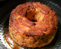 Bolo delicioso de frango com bacon