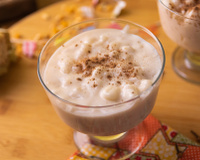 Como fazer canjica na panela de pressão: aprenda no TudoGostoso a receita completa e como deixá-la cremosa