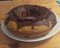 Bolo de cenoura mesclado com chocolate de liquidificador
