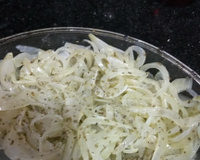 Cebola para aperitivo ou tempero de salada