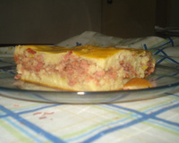 Torta salgada de Calabresa e Palmito