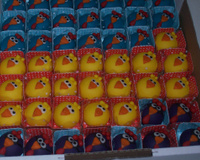 Docinhos modelados com leite ninho e leite condensado