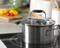 Panelas com tampa de vidro: design e funcionalidade na cozinha