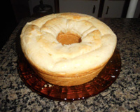 Pão de queijo em fôrma de pudim