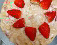 Sobremesa com gelatina de morango