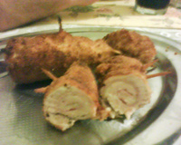 Rolês de frango recheado