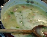 Creme de mandioca com linguiça calabresa