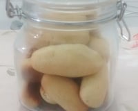 Biscoitinho com recheio de goiabada