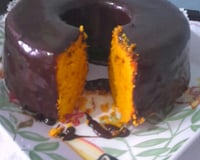 Bolo de cenoura cremoso